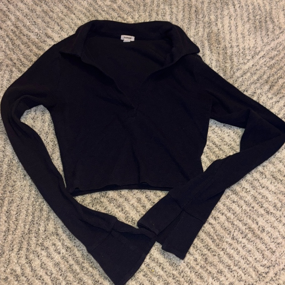 Garage collared crop top